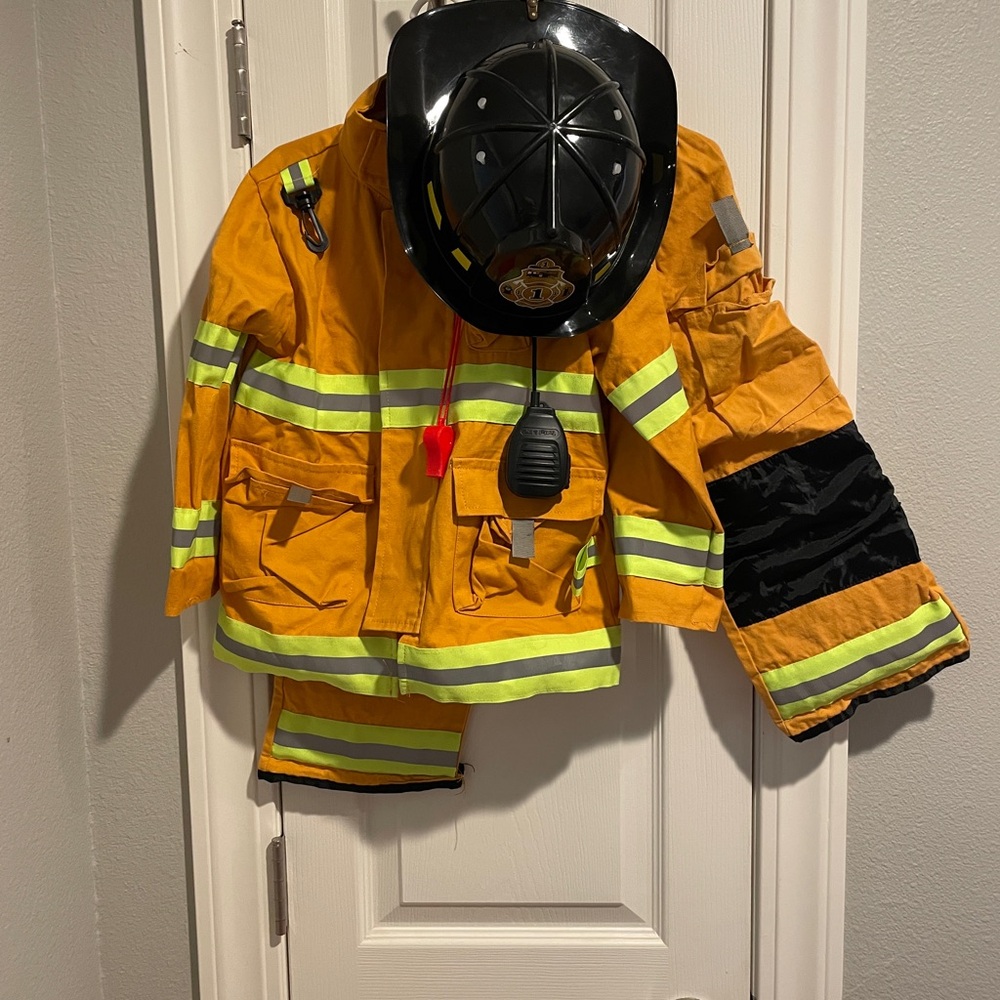 Teetot Kids Firefighter Costume size 5-6
